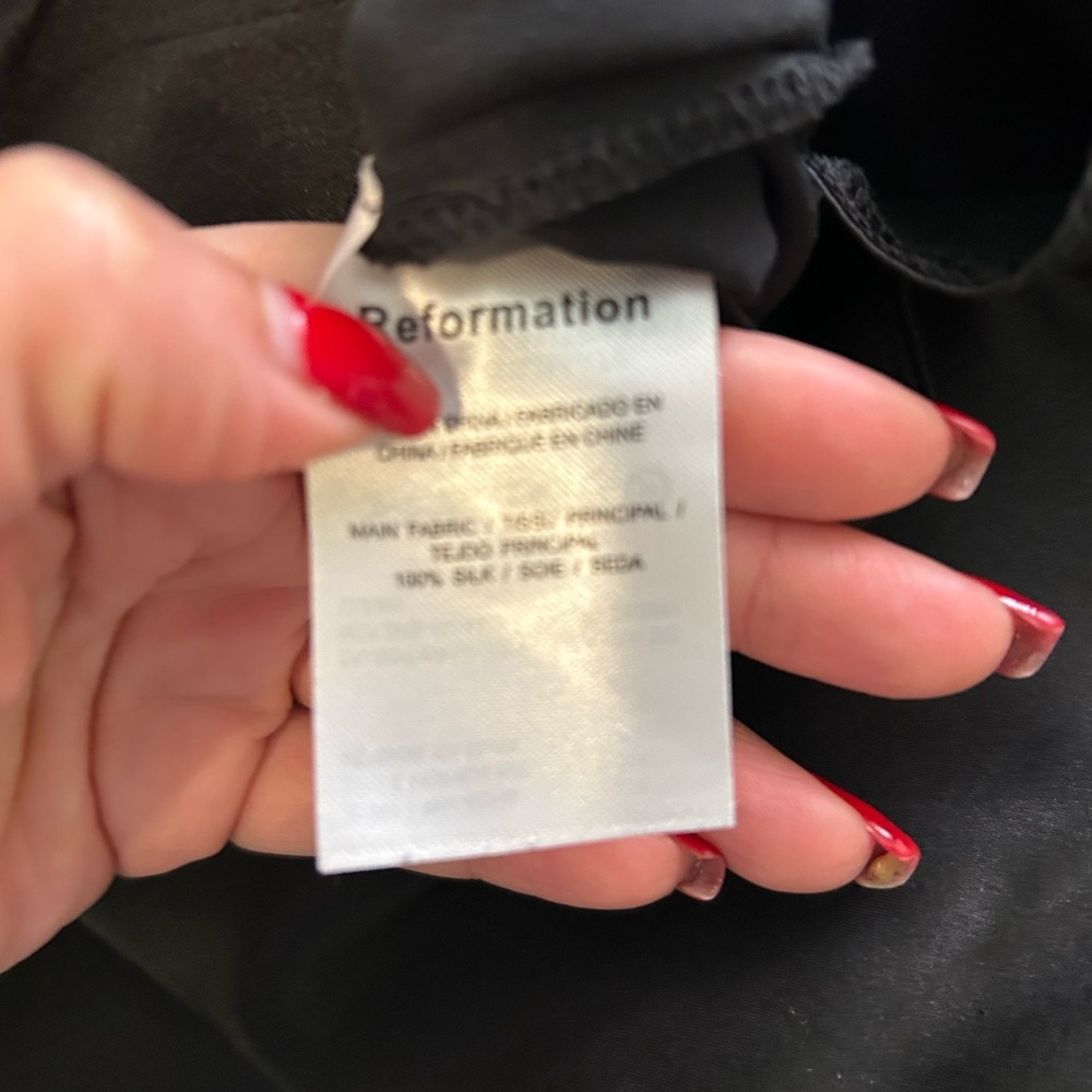 Reformation Brianna Silk Jumpsuit size 0 - Picture 16 of 17
